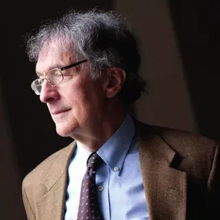 Dr. Howard Gardner
