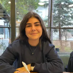 Rengin Yaralı
